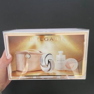 BVLGARI set